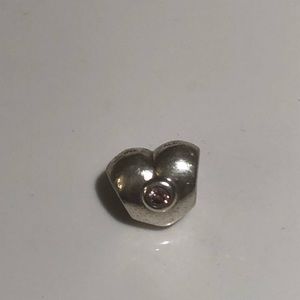 Pandora heart with pink stone